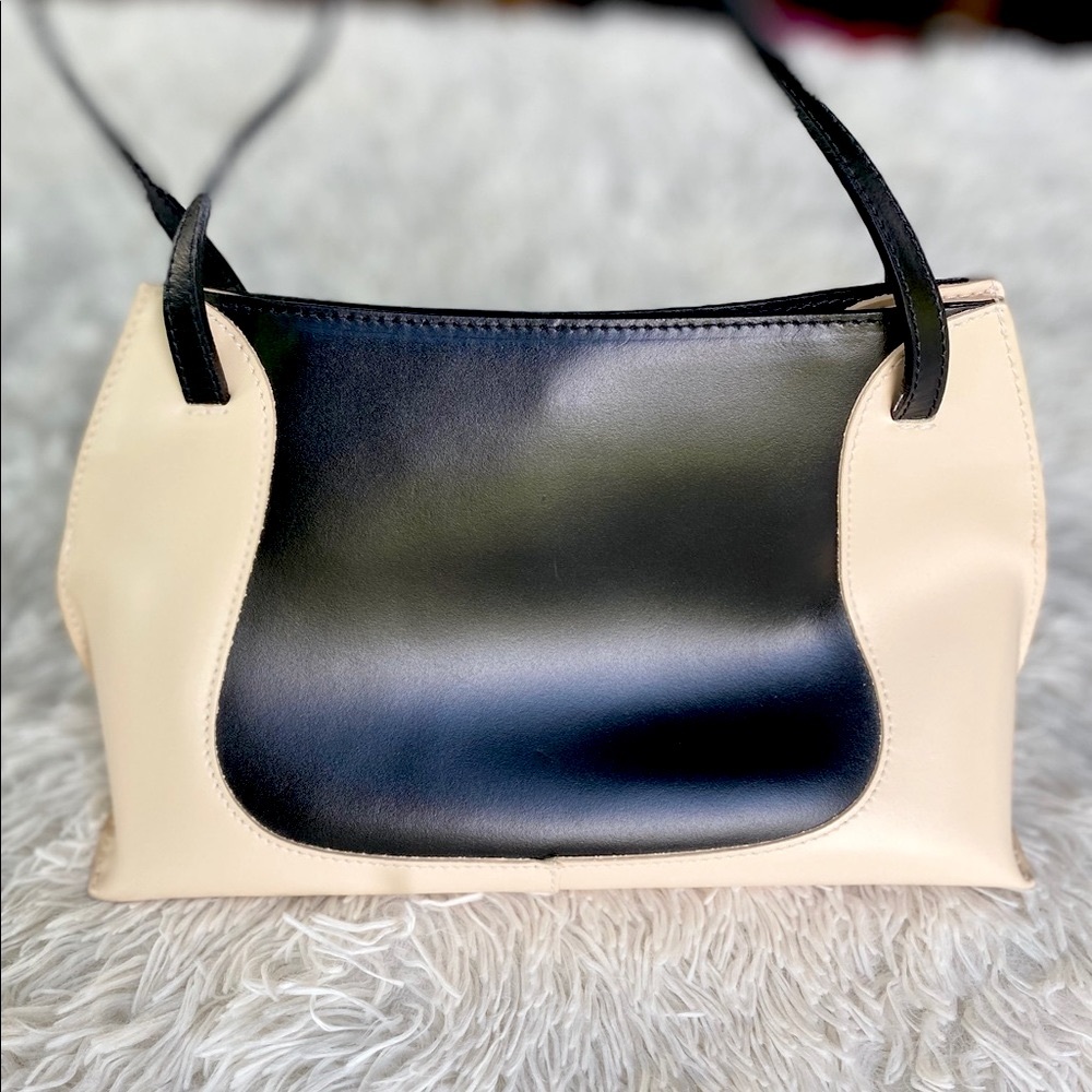 NWOT! Furla vintage shoulder bag! Cream/black!